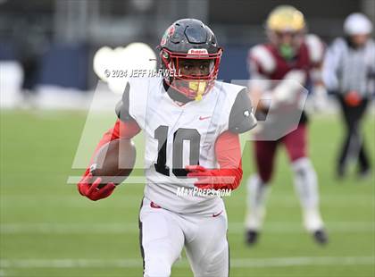 Thumbnail 2 in Central Catholic vs. Bishop Watterson (OHSAA Division 3 Final) photogallery.
