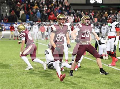 Thumbnail 2 in Central Catholic vs. Bishop Watterson (OHSAA Division 3 Final) photogallery.