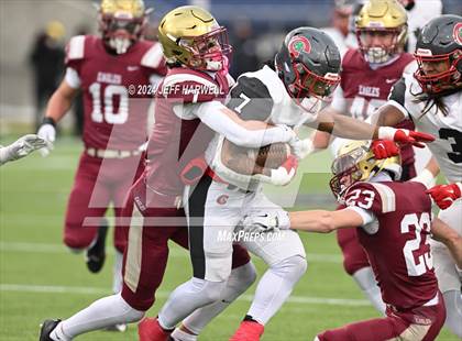 Thumbnail 2 in Central Catholic vs. Bishop Watterson (OHSAA Division 3 Final) photogallery.