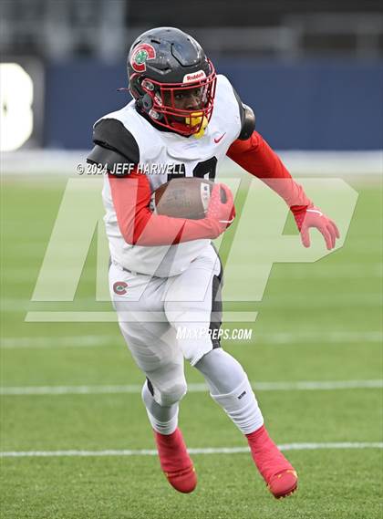 Thumbnail 3 in Central Catholic vs. Bishop Watterson (OHSAA Division 3 Final) photogallery.