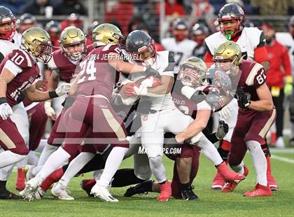 Thumbnail 2 in Central Catholic vs. Bishop Watterson (OHSAA Division 3 Final) photogallery.