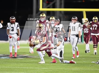 Thumbnail 3 in Central Catholic vs. Bishop Watterson (OHSAA Division 3 Final) photogallery.