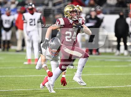 Thumbnail 2 in Central Catholic vs. Bishop Watterson (OHSAA Division 3 Final) photogallery.