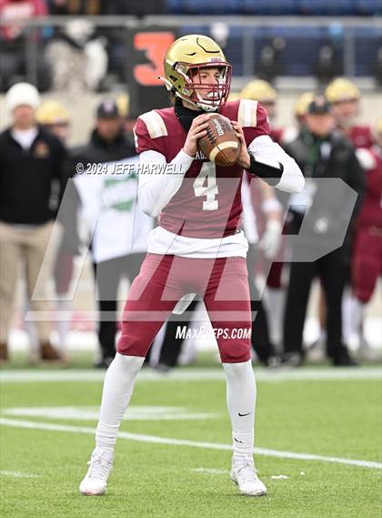 Thumbnail 1 in Central Catholic vs. Bishop Watterson (OHSAA Division 3 Final) photogallery.
