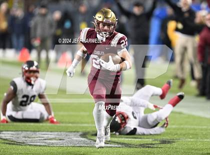 Thumbnail 3 in Central Catholic vs. Bishop Watterson (OHSAA Division 3 Final) photogallery.