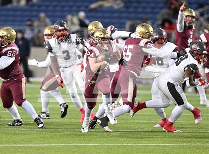 Thumbnail 3 in Central Catholic vs. Bishop Watterson (OHSAA Division 3 Final) photogallery.