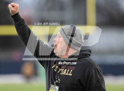 Thumbnail 1 in Central Catholic vs. Bishop Watterson (OHSAA Division 3 Final) photogallery.