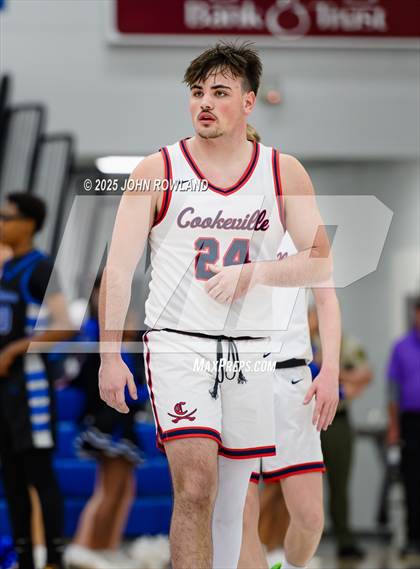 Thumbnail 1 in Cookeville vs LaVergne (TSSAA Regional SemiFinal) photogallery.