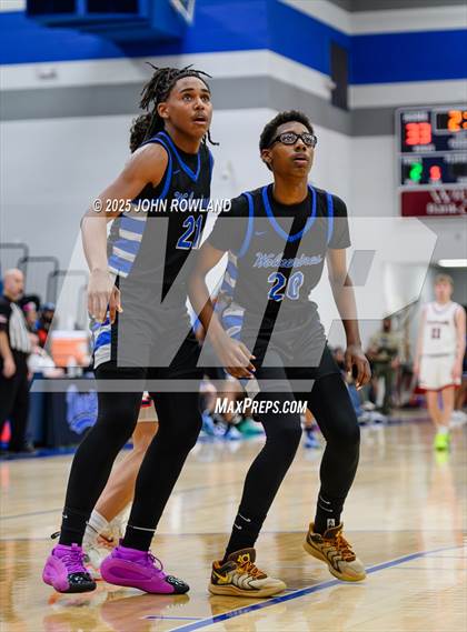 Thumbnail 3 in Cookeville vs LaVergne (TSSAA Regional SemiFinal) photogallery.