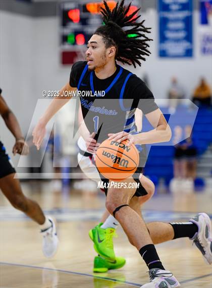 Thumbnail 3 in Cookeville vs LaVergne (TSSAA Regional SemiFinal) photogallery.