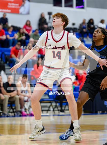 Thumbnail 3 in Cookeville vs LaVergne (TSSAA Regional SemiFinal) photogallery.