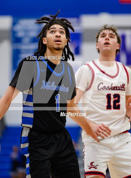 Thumbnail 1 in Cookeville vs LaVergne (TSSAA Regional SemiFinal) photogallery.