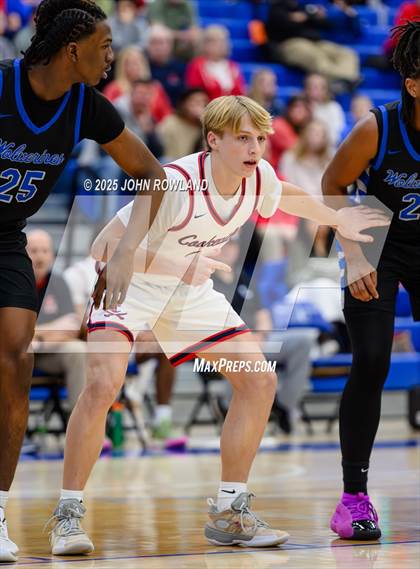Thumbnail 1 in Cookeville vs LaVergne (TSSAA Regional SemiFinal) photogallery.
