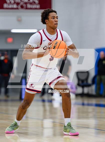 Thumbnail 3 in Cookeville vs LaVergne (TSSAA Regional SemiFinal) photogallery.