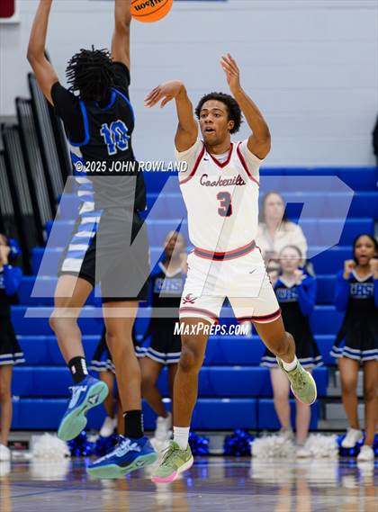 Thumbnail 3 in Cookeville vs LaVergne (TSSAA Regional SemiFinal) photogallery.