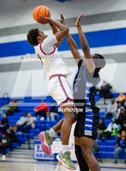 Thumbnail 3 in Cookeville vs LaVergne (TSSAA Regional SemiFinal) photogallery.