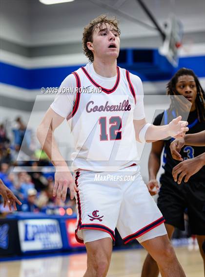 Thumbnail 1 in Cookeville vs LaVergne (TSSAA Regional SemiFinal) photogallery.