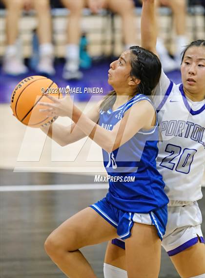 Thumbnail 1 in Anaheim @ Portola photogallery.