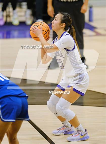 Thumbnail 1 in Anaheim @ Portola photogallery.