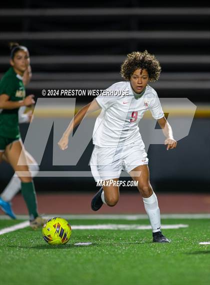 Thumbnail 1 in Harvard-Westlake @ Moorpark photogallery.