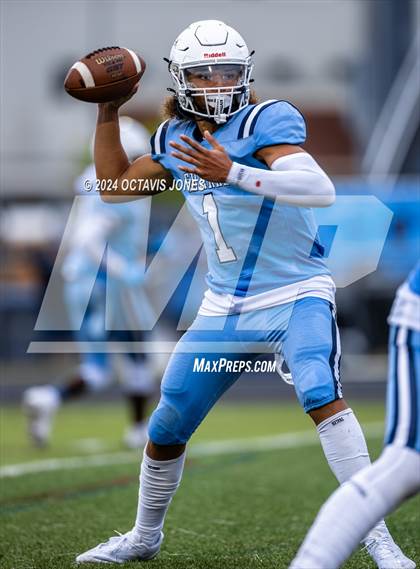 Thumbnail 3 in Lake Braddock @ Charles J. Colgan photogallery.
