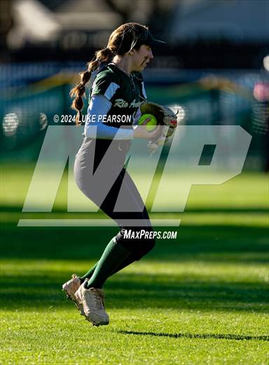 null - Photo 01