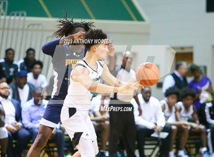 Thumbnail 2 in Huntington St. Joseph Prep @ Combine Academy (Hoops and Dreams Showcase) photogallery.