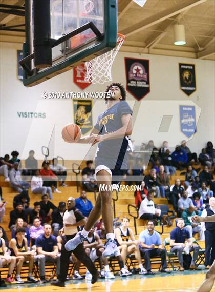 Thumbnail 2 in Huntington St. Joseph Prep @ Combine Academy (Hoops and Dreams Showcase) photogallery.