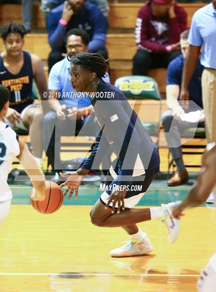 Thumbnail 2 in Huntington St. Joseph Prep @ Combine Academy (Hoops and Dreams Showcase) photogallery.