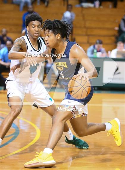 Thumbnail 2 in Huntington St. Joseph Prep @ Combine Academy (Hoops and Dreams Showcase) photogallery.
