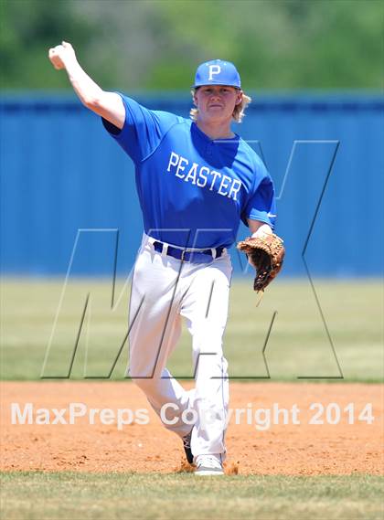 Thumbnail 1 in Maypearl vs. Peaster (UIL 2A Region 2 Bi-District Playoff) photogallery.