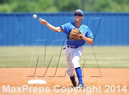 Thumbnail 2 in Maypearl vs. Peaster (UIL 2A Region 2 Bi-District Playoff) photogallery.