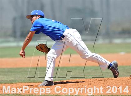 Thumbnail 3 in Maypearl vs. Peaster (UIL 2A Region 2 Bi-District Playoff) photogallery.