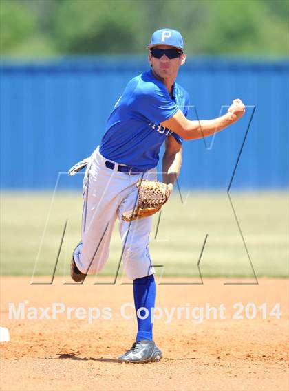 Thumbnail 3 in Maypearl vs. Peaster (UIL 2A Region 2 Bi-District Playoff) photogallery.