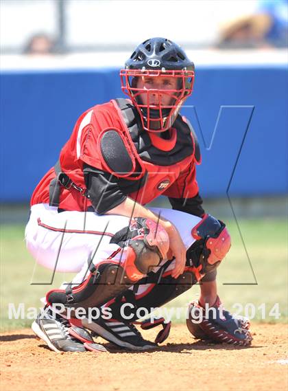 Thumbnail 2 in Maypearl vs. Peaster (UIL 2A Region 2 Bi-District Playoff) photogallery.