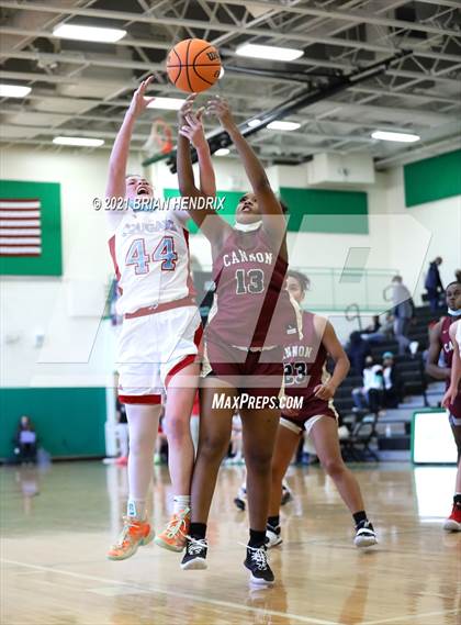 Thumbnail 3 in Cannon vs. Charlotte Catholic photogallery.