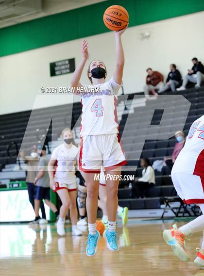 Thumbnail 2 in Cannon vs. Charlotte Catholic photogallery.