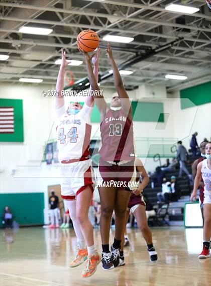 Thumbnail 2 in Cannon vs. Charlotte Catholic photogallery.