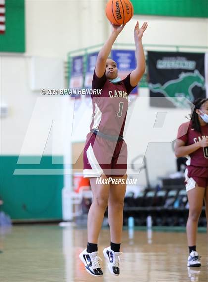 Thumbnail 2 in Cannon vs. Charlotte Catholic photogallery.