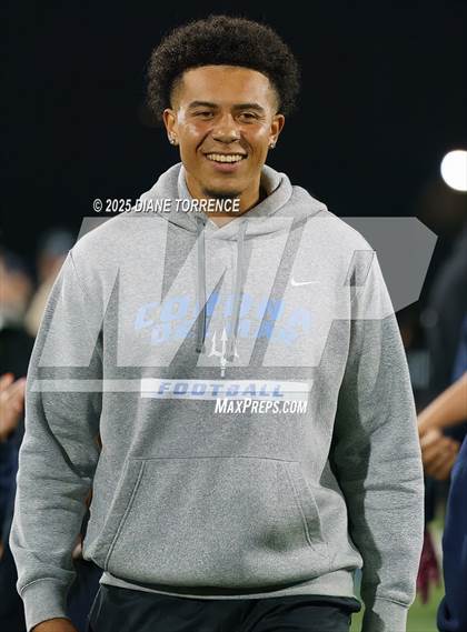 Thumbnail 3 in Westlake vs Corona del Mar (CIF SS Division 2 Championship) photogallery.