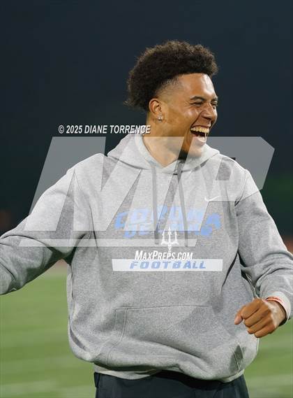 Thumbnail 1 in Westlake vs Corona del Mar (CIF SS Division 2 Championship) photogallery.