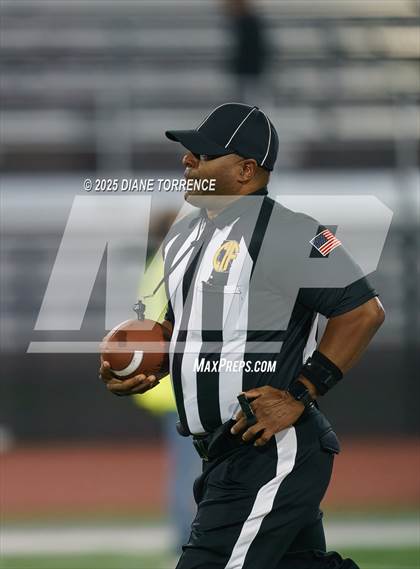 Thumbnail 3 in Westlake vs Corona del Mar (CIF SS Division 2 Championship) photogallery.
