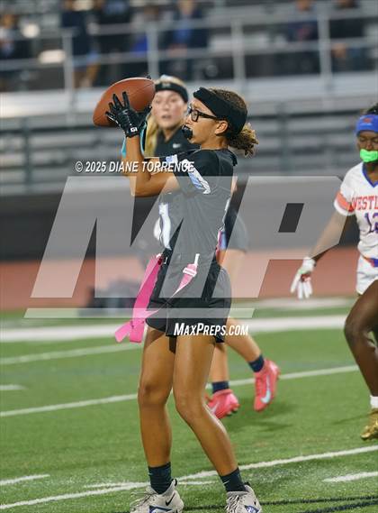 Thumbnail 1 in Westlake vs Corona del Mar (CIF SS Division 2 Championship) photogallery.