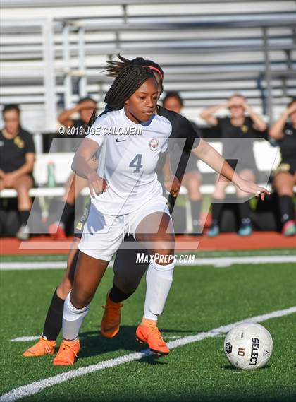 Thumbnail 3 in East Central vs Dawson (SCUC Shootout) photogallery.