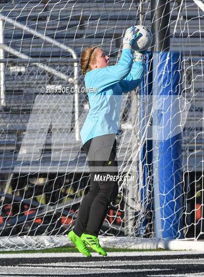 Thumbnail 2 in East Central vs Dawson (SCUC Shootout) photogallery.