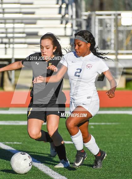 Thumbnail 1 in East Central vs Dawson (SCUC Shootout) photogallery.
