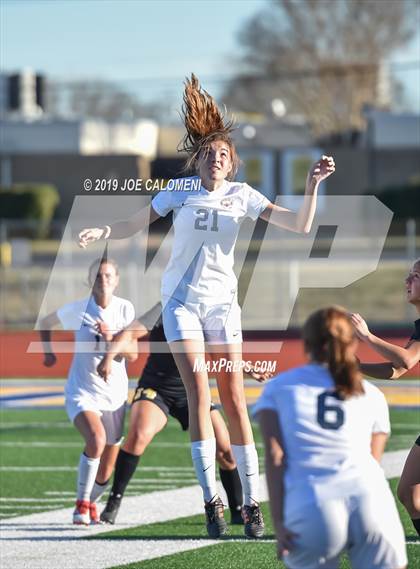 Thumbnail 1 in East Central vs Dawson (SCUC Shootout) photogallery.
