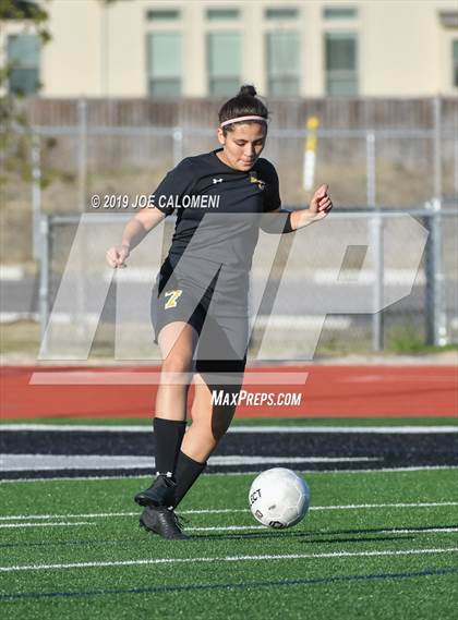 Thumbnail 3 in East Central vs Dawson (SCUC Shootout) photogallery.