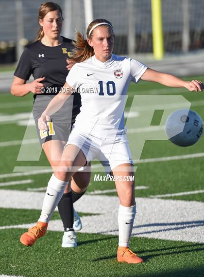 Thumbnail 2 in East Central vs Dawson (SCUC Shootout) photogallery.