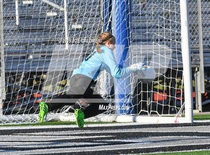 Thumbnail 1 in East Central vs Dawson (SCUC Shootout) photogallery.